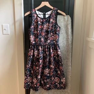 FLORAL DRESS